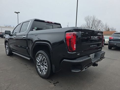 Used 2025 GMC Sierra 1500 Denali Ultimate image 8