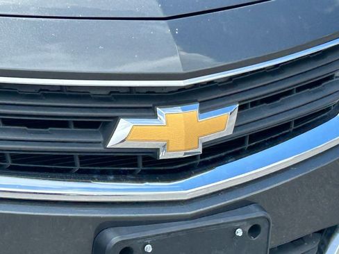 Used 2018 Chevrolet Impala LS FWD image 10