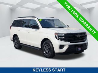 Certified 2025 Ford Expedition Active RWD video 3