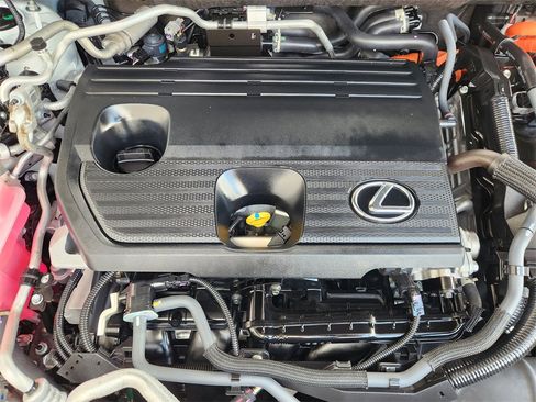 Used 2025 Lexus NX 450h+ F Sport image 32