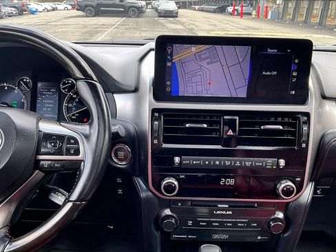 Used 2022 Lexus GX 460 Premium w/ Premium Plus Package image 6