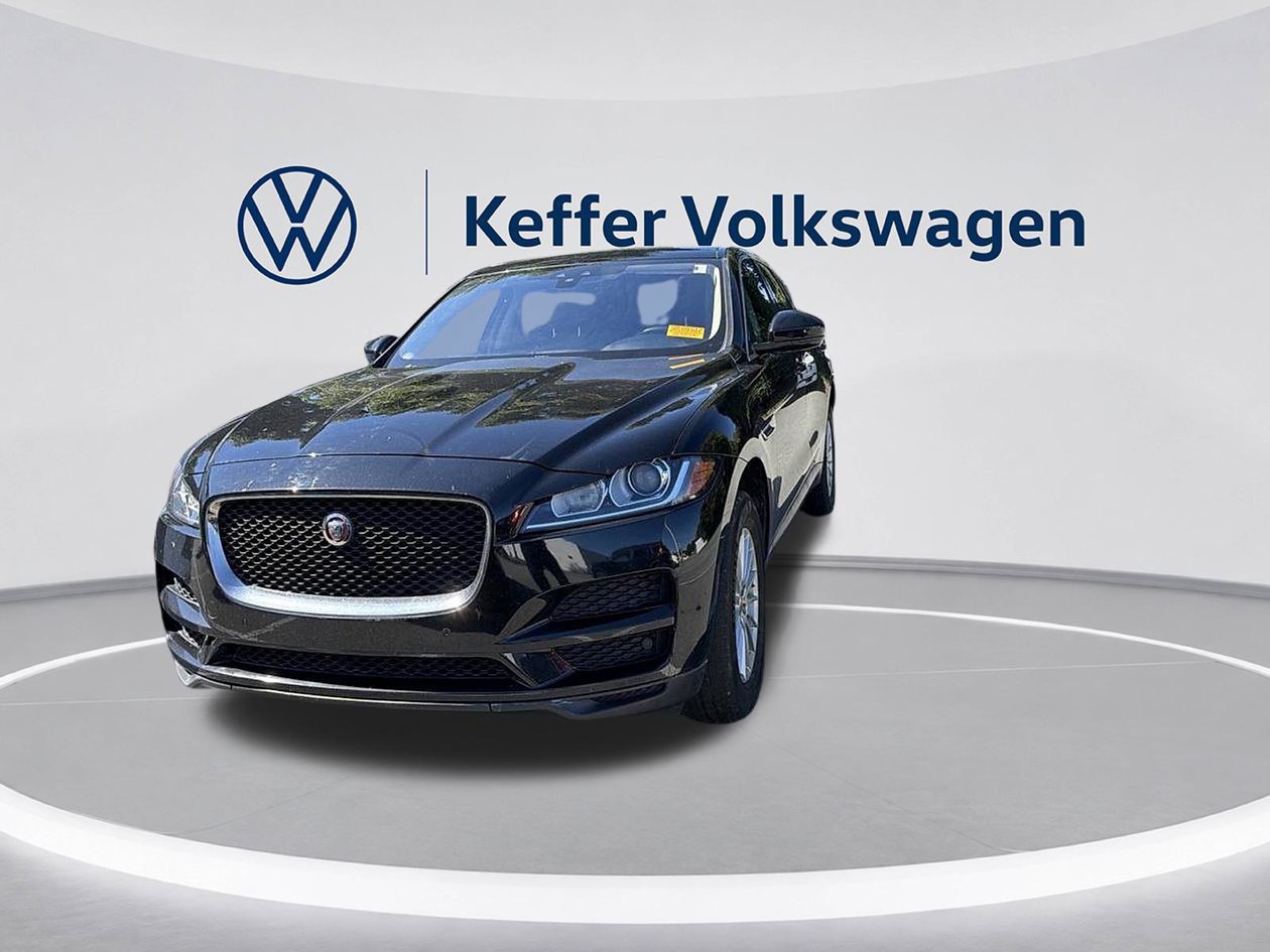 Used 2019 Jaguar F-PACE AWD/4WD image 4