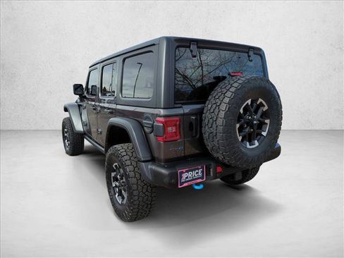 Used 2024 Jeep Wrangler Unlimited Rubicon 4xe w/ Capability Package image 8