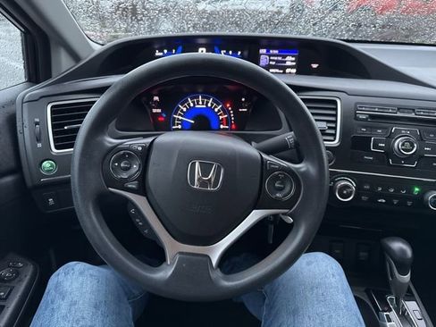 Used 2014 Honda Civic LX image 16