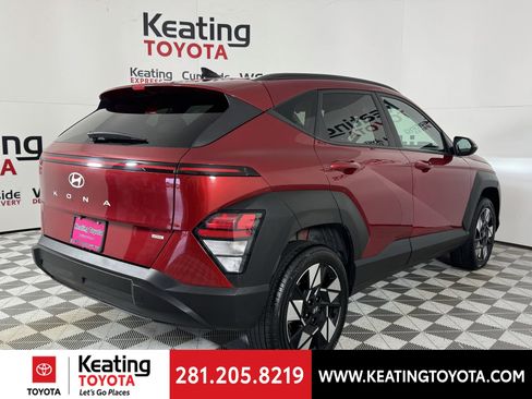 Used 2024 Hyundai Kona SEL image 4
