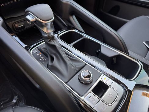 New 2025 Kia Telluride S image 19