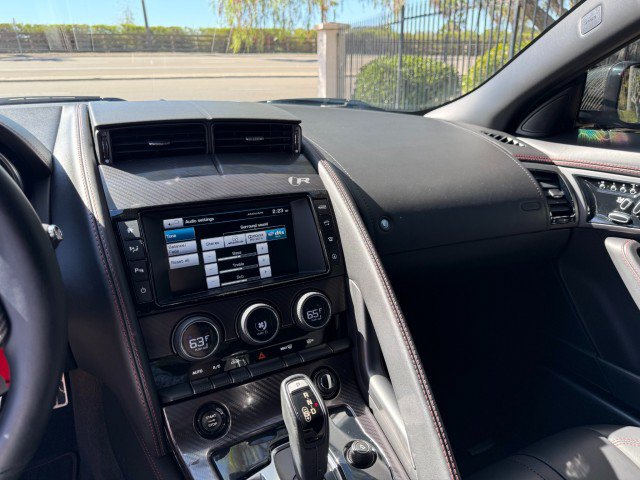 Used 2016 Jaguar F-TYPE R AWD/4WD image 12