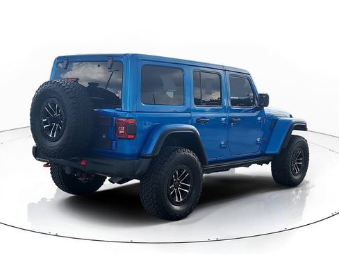 Used 2024 Jeep Wrangler Unlimited Rubicon AWD/4WD image 5