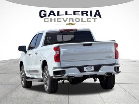 New 2026 Chevrolet Silverado 1500 High Country w/ Technology Package AWD/4WD image 5