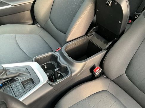 Used 2024 Toyota RAV4 XLE w/ Convenience Package AWD/4WD image 27