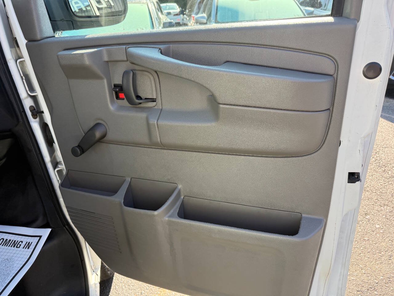 Used 2013 GMC Savana 2500 RWD image 22