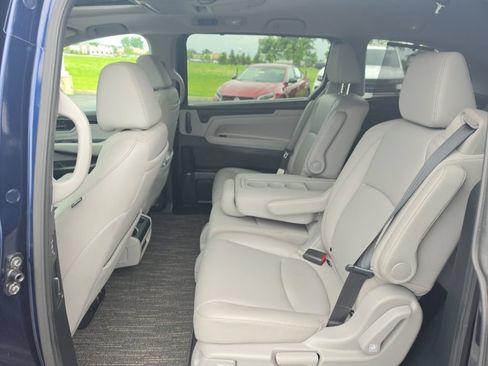 Used 2023 Honda Odyssey Touring image 27