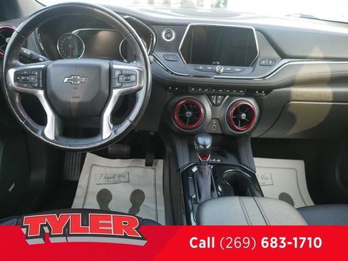 Used 2019 Chevrolet Blazer RS AWD/4WD image 43