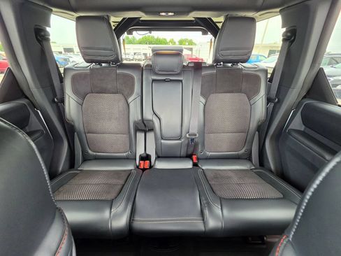 Certified 2024 Ford Bronco Raptor w/ Interior Carbon Fiber Pack 6 AWD/4WD image 42