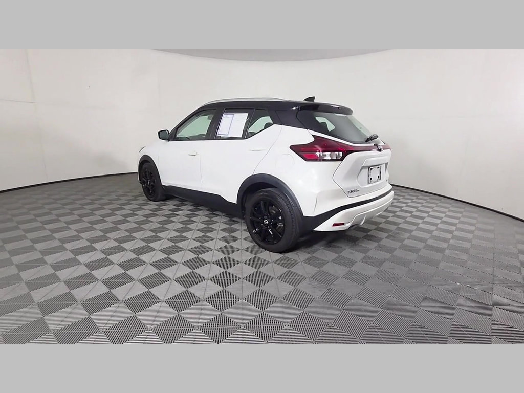 Used 2022 Nissan Kicks SV FWD image 42