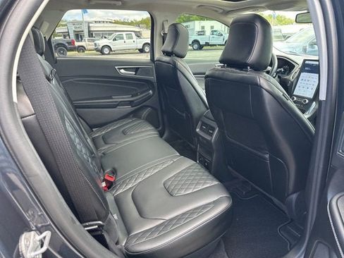 Certified 2024 Ford Edge Titanium w/ Equipment Group 301A AWD/4WD image 11