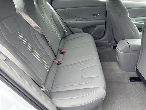 New 2026 Hyundai Elantra Blue image 15