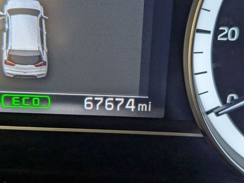 Used 2019 Kia Niro EX FWD image 18