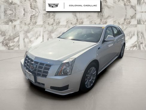 Used 2012 Cadillac CTS Luxury AWD/4WD image 3