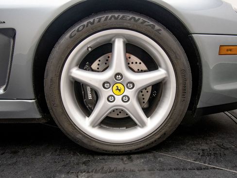 Used 1999 Ferrari 550 Maranello Coupe RWD image 41
