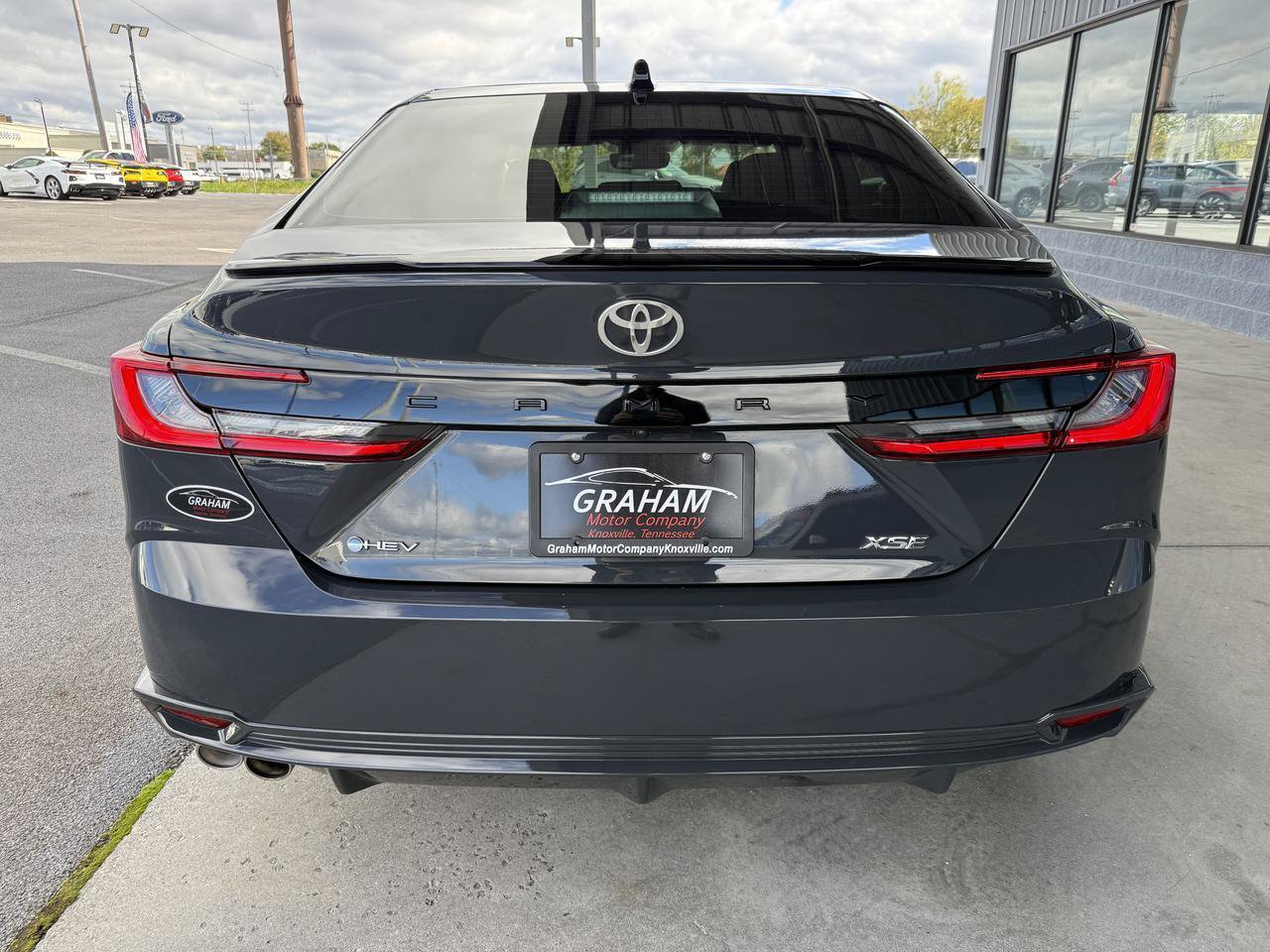 Used 2025 Toyota Camry XSE FWD image 5