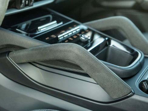 Certified 2024 Porsche Cayenne Turbo GT image 33