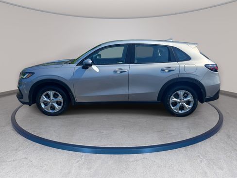 Used 2024 Honda HR-V LX image 8