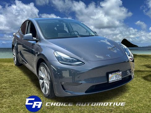 Used 2023 Tesla Model Y Long Range AWD/4WD image 10