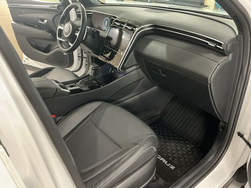 Certified 2024 Hyundai Santa Cruz Limited AWD/4WD image 25