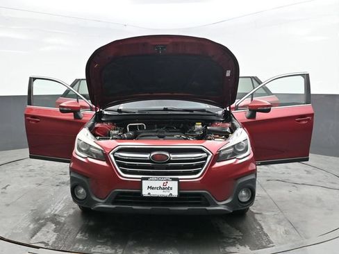 Used 2019 Subaru Outback 2.5i Limited AWD/4WD image 35