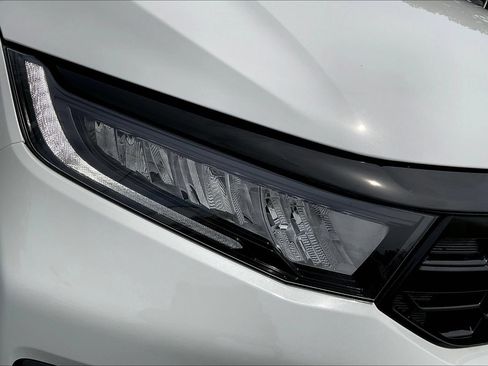 Used 2026 Honda Odyssey Elite image 32