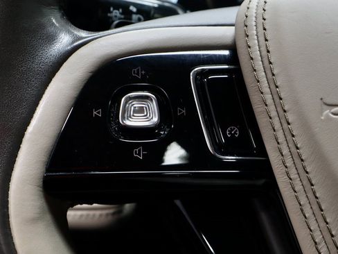 Used 2021 Lincoln Aviator Reserve w/ Elements Package Plus image 30