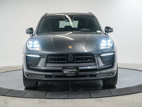Certified 2023 Porsche Macan S AWD/4WD image 6