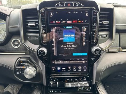 Used 2019 RAM 1500 Limited AWD/4WD image 16