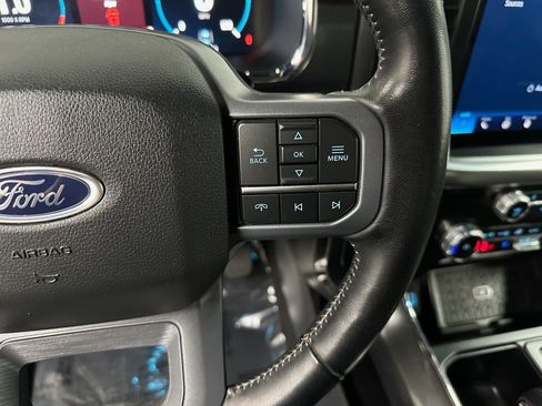 Used 2023 Ford F150 Lariat w/ Equipment Group 502A High AWD/4WD image 16