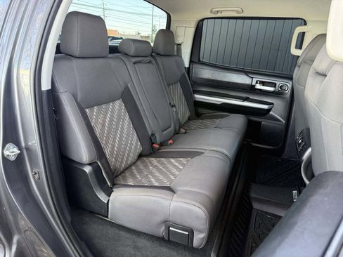 Used 2018 Toyota Tundra SR5 image 14