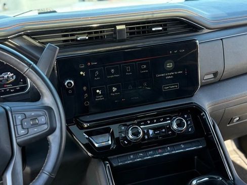 Used 2024 GMC Sierra 2500 AT4 w/ AT4 Premium Plus Package image 25