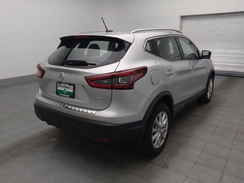 Used 2021 Nissan Rogue Sport SV w/ Technology Package FWD image 9
