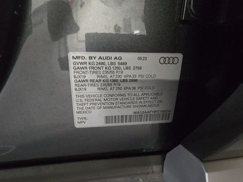 Used 2023 Audi Q5 2.0T Premium w/ Convenience Package AWD/4WD image 32