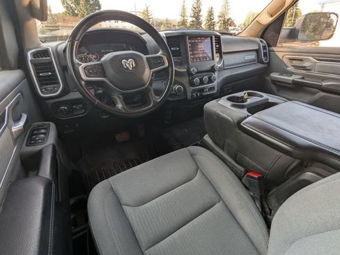Used 2019 RAM 1500 Big Horn AWD/4WD image 2
