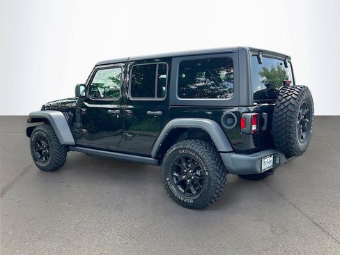 Used 2022 Jeep Wrangler Unlimited Sport AWD/4WD image 6