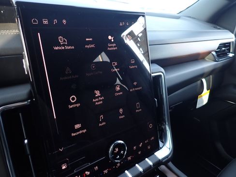 New 2026 GMC Yukon Denali w/ Sun & Power Step Package image 25