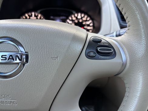 Used 2015 Nissan Pathfinder SL w/ SL Premium Package image 25