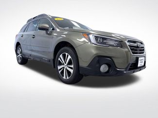 Used 2019 Subaru Outback 2.5i Limited AWD/4WD video 1