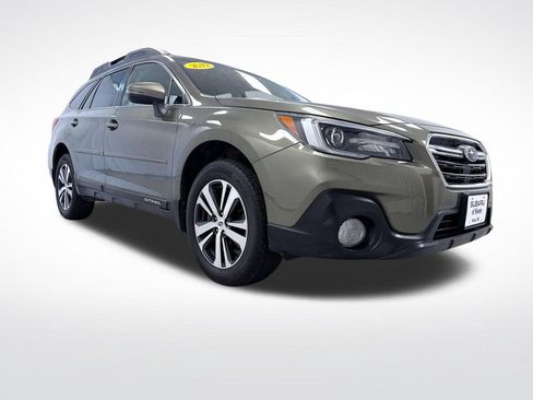 Used 2019 Subaru Outback 2.5i Limited AWD/4WD image 1