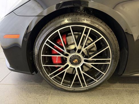 New 2026 Porsche Panamera GTS image 10