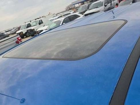 Used 2024 GMC Canyon AT4X image 8