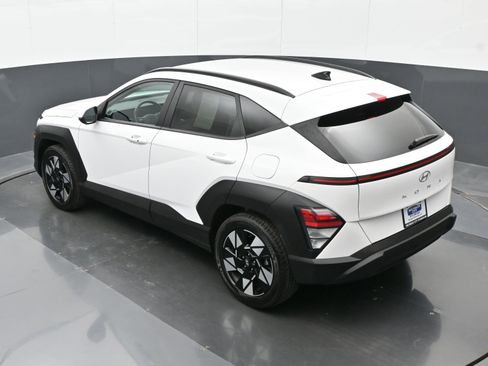 Certified 2024 Hyundai Kona SEL FWD image 29