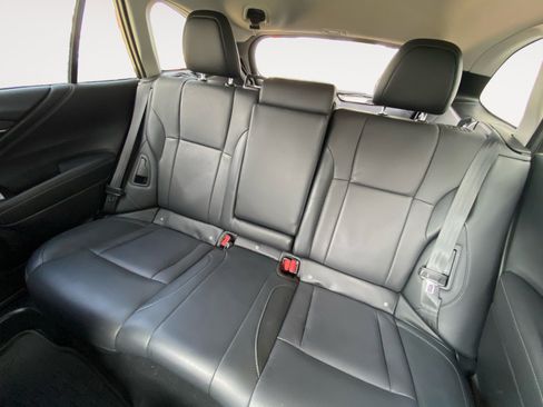 Used 2025 Subaru Outback Limited image 24