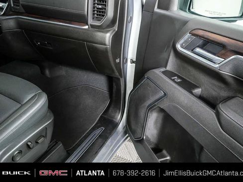 Certified 2025 GMC Sierra 1500 SLT AWD/4WD image 22